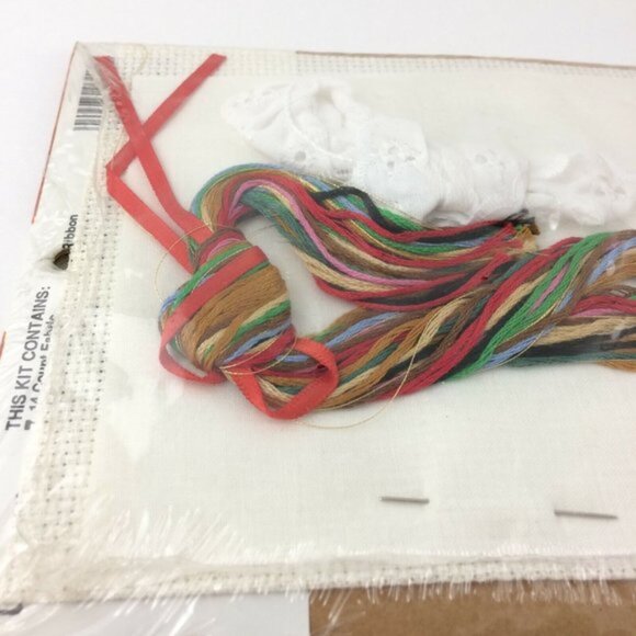 Santa Sacks New Berlin Cross Stitch Kit 3142 Sealed Teddy Bear Christmas Holiday - Picture 3 of 12